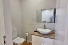 DETACHED 3 BEDROOM VILLA WITH SEA VIEW LOCATED IN FUNCHAL DETACHED 3 BEDROOM VILLA WITH SEA VIEW LOCATED IN FUNCHAL