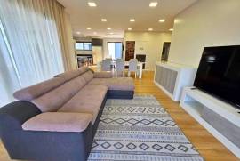 DETACHED 3 BEDROOM VILLA WITH SEA VIEW LOCATED IN FUNCHAL DETACHED 3 BEDROOM VILLA WITH SEA VIEW LOCATED IN FUNCHAL