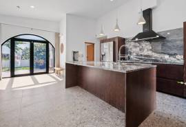 Boliqueime – Refurbished 3+2 bedroom quinta near the coast
