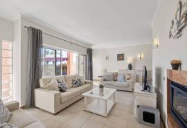 Carvoeiro - 3 - Bedroom split-level property with private garden on Pinta golf