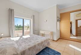 Carvoeiro - 3 - Bedroom split-level property with private garden on Pinta golf