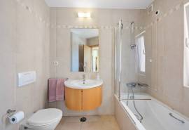 Carvoeiro - 3 - Bedroom split-level property with private garden on Pinta golf