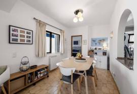 Carvoeiro - 2-bedroom single-level semi-detached villa walking distance to Carvoeiro