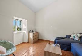 Silves – 3-bedroom single-storey Algarvian cottage with countryside views and development potential Silves – 3-bedroom single-storey Algarvian cottage with countryside views and development potential