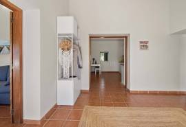 Silves – 3-bedroom single-storey Algarvian cottage with countryside views and development potential Silves – 3-bedroom single-storey Algarvian cottage with countryside views and development potential