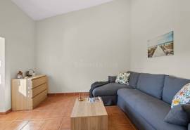 Silves – 3-bedroom single-storey Algarvian cottage with countryside views and development potential Silves – 3-bedroom single-storey Algarvian cottage with countryside views and development potential