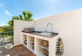 Tavira – 3-bedroom villa with pool, garage and natural views