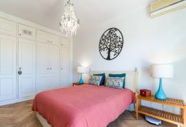 Tavira – 3-bedroom villa with pool, garage and natural views