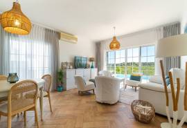 Tavira – 3-bedroom villa with pool, garage and natural views