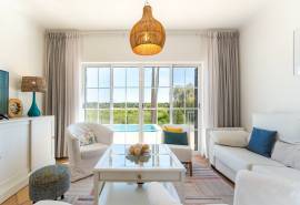 Tavira – 3-bedroom villa with pool, garage and natural views