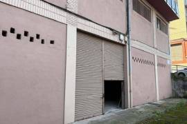 400 m² fish market for sale in Arturo Campión, with entrance through Blas de Otero. 400 m² fish market for sale in Arturo Campión, with entrance through Blas de Otero.
