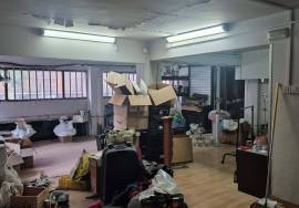 Commercial premises on the corner with large shop windows in Iparraguirre – Amézola Commercial premises on the corner with large shop windows in Iparraguirre – Amézola