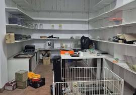 Commercial premises on the corner with large shop windows in Iparraguirre – Amézola Commercial premises on the corner with large shop windows in Iparraguirre – Amézola