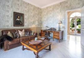 Luxury villa for sale in Altos Reales – 1,265 m² built in Marbella Golden Mile! Luxury villa for sale in Altos Reales – 1,265 m² built in Marbella Golden Mile!