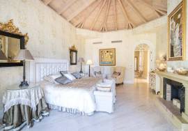 Luxury villa for sale in Altos Reales – 1,265 m² built in Marbella Golden Mile! Luxury villa for sale in Altos Reales – 1,265 m² built in Marbella Golden Mile!