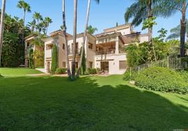 Villa El Bosque Luxury and Exclusivity in Las Lomas de Marbella Club, Golden Mile Villa El Bosque Luxury and Exclusivity in Las Lomas de Marbella Club, Golden Mile