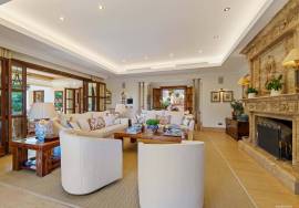 Villa El Bosque Luxury and Exclusivity in Las Lomas de Marbella Club, Golden Mile Villa El Bosque Luxury and Exclusivity in Las Lomas de Marbella Club, Golden Mile