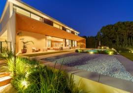 Contemporary luxury villa with 6 bedrooms and over 1,000 m² built in Guadalmina Alta, Marbella Contemporary luxury villa with 6 bedrooms and over 1,000 m² built in Guadalmina Alta, Marbella