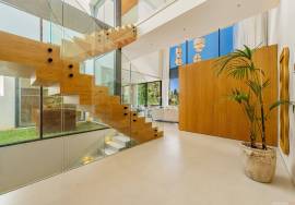 Contemporary luxury villa with 6 bedrooms and over 1,000 m² built in Guadalmina Alta, Marbella Contemporary luxury villa with 6 bedrooms and over 1,000 m² built in Guadalmina Alta, Marbella