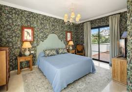 Charming Mediterranean villa with golf views in La Quinta, Benahavis