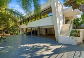Contemporary luxury villa in Hacienda Las Chapas, Marbella East Contemporary luxury villa in Hacienda Las Chapas, Marbella East