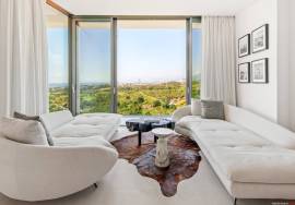 Exclusive Contemporary Villa with Sea Views in Marbella East Exclusive Contemporary Villa with Sea Views in Marbella East