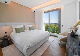 Exclusive Contemporary Villa with Sea Views in Marbella East Exclusive Contemporary Villa with Sea Views in Marbella East