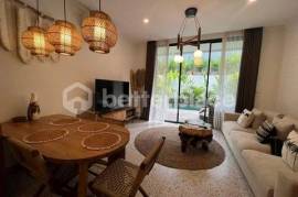 Contemporary Coastal Sanctuary in Berawa – Beautiful 2-Bed Townhouse with Garden, Pool View, and Turnkey Income Appeal