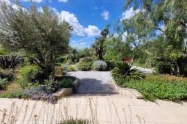 An Elegant, Renovated Contemporary Villa Set In A Magnificent 2,300 M2 Lansdcaped Garden. An Elegant, Renovated Contemporary Villa Set In A Magnificent 2,300 M2 Lansdcaped Garden.