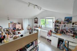 An Elegant, Renovated Contemporary Villa Set In A Magnificent 2,300 M2 Lansdcaped Garden. An Elegant, Renovated Contemporary Villa Set In A Magnificent 2,300 M2 Lansdcaped Garden.