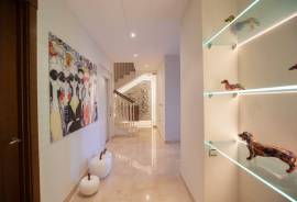 listing listing