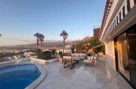 4 Bedrooms - Villa - Tenerife - For Sale