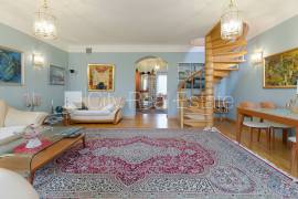 Apartment for sale in Riga, 180.00m2