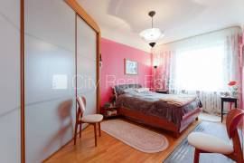 Apartment for sale in Riga, 180.00m2