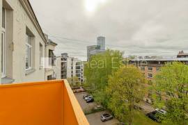 Apartment for sale in Riga, 180.00m2