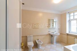 Apartment for rent in Riga, 123.40m2