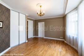 Apartment for rent in Riga, 123.40m2