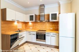 Apartment for rent in Riga, 123.40m2