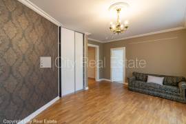 Apartment for rent in Riga, 123.40m2