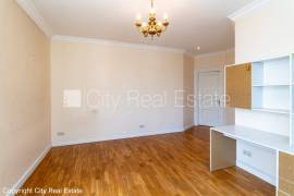 Apartment for rent in Riga, 123.40m2