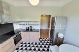 Apartment for rent in Riga, 60.00m2