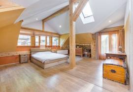 Detached house for rent in Jurmala, 205.00m2