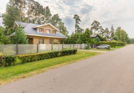Detached house for rent in Jurmala, 205.00m2