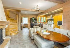 Detached house for rent in Jurmala, 205.00m2