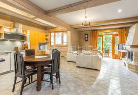 Detached house for rent in Jurmala, 205.00m2