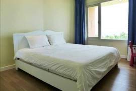 Top Floor 2 Bedroom Condo In Prime Location