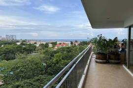 Luxury 3 Bedroom Condo With Stunning Sea Views Luxury 3 Bedroom Condo With Stunning Sea Views