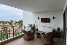 Luxury 3 Bedroom Condo With Stunning Sea Views Luxury 3 Bedroom Condo With Stunning Sea Views