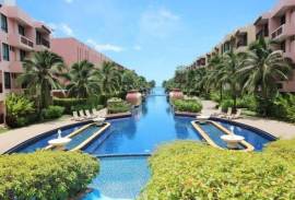 Beachfront 4 Bedroom Condo