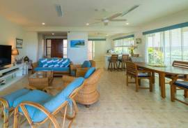 Luxury 3 Bedroom Beachfront Condo